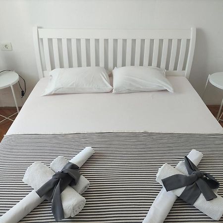 Apartmani More Petrovac Exterior photo