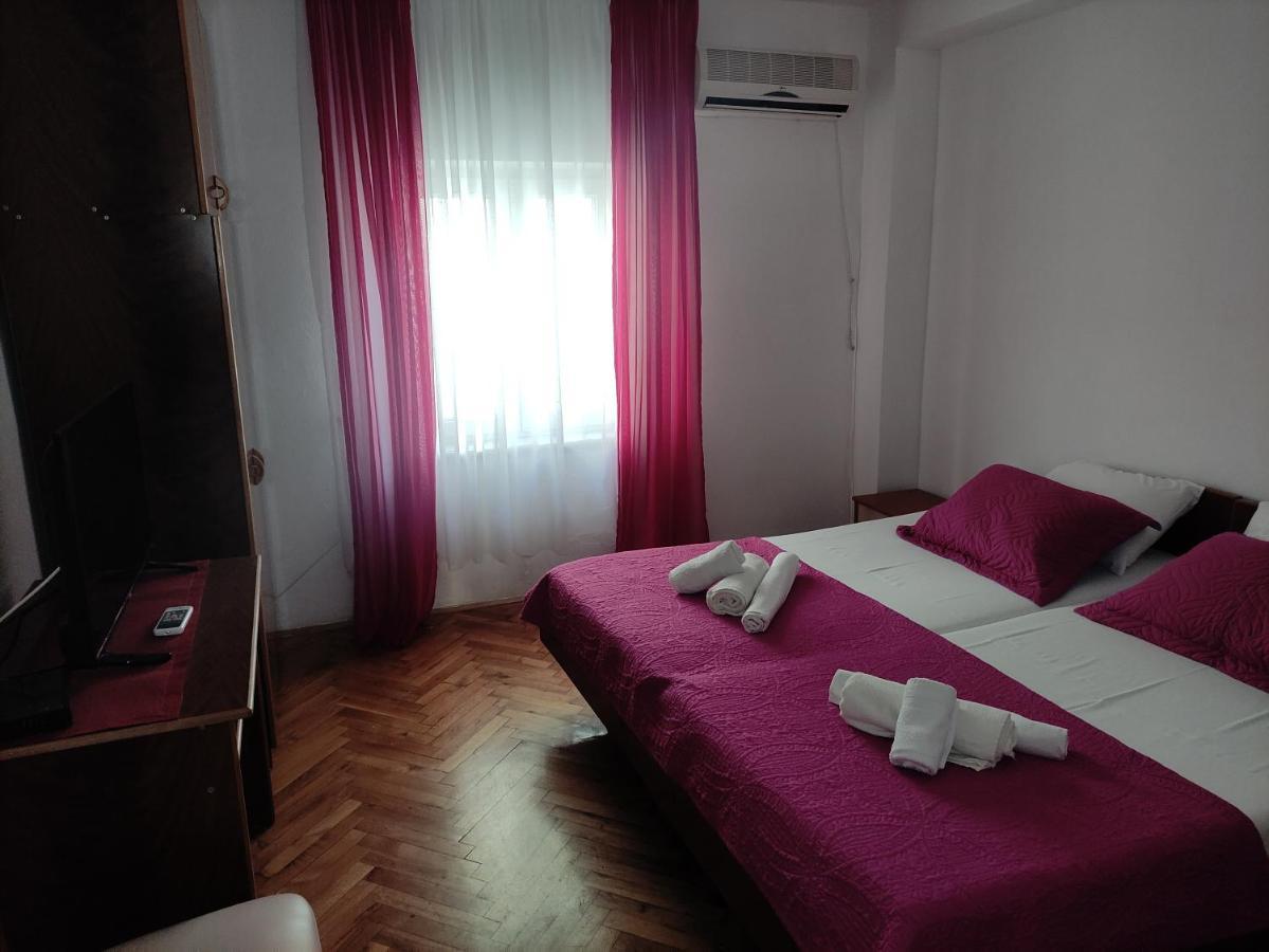 Apartmani More Petrovac Exterior photo