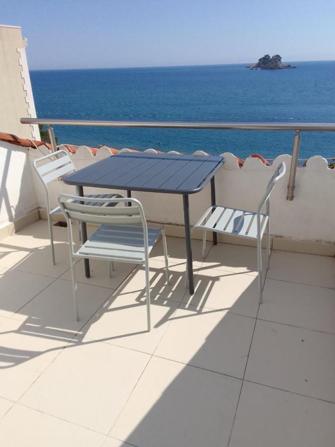 Apartmani More Petrovac Exterior photo